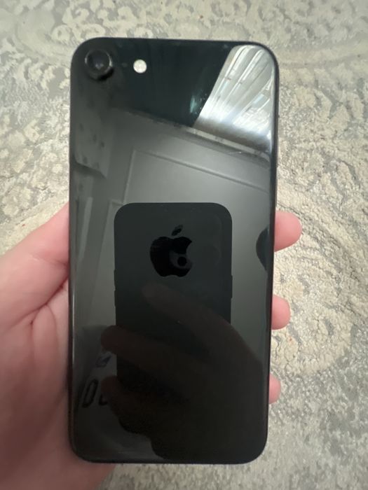 IPhone Se2 98% 128 tali