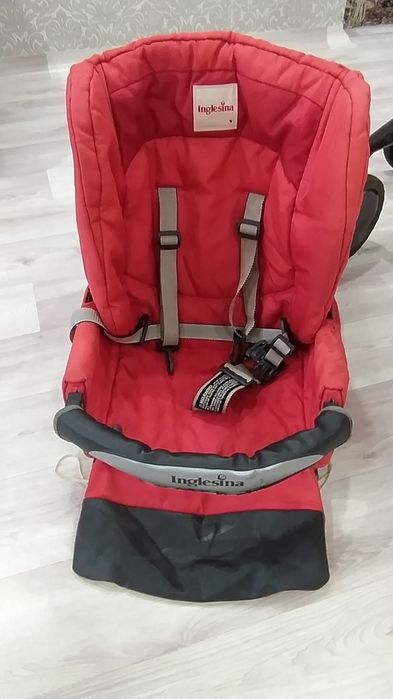 Коляска три в одном