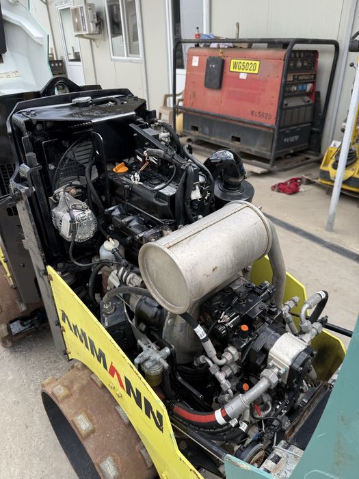 Cilindru compactor cu telecomanda Ammann Rammax picior de oaie 1500 kg