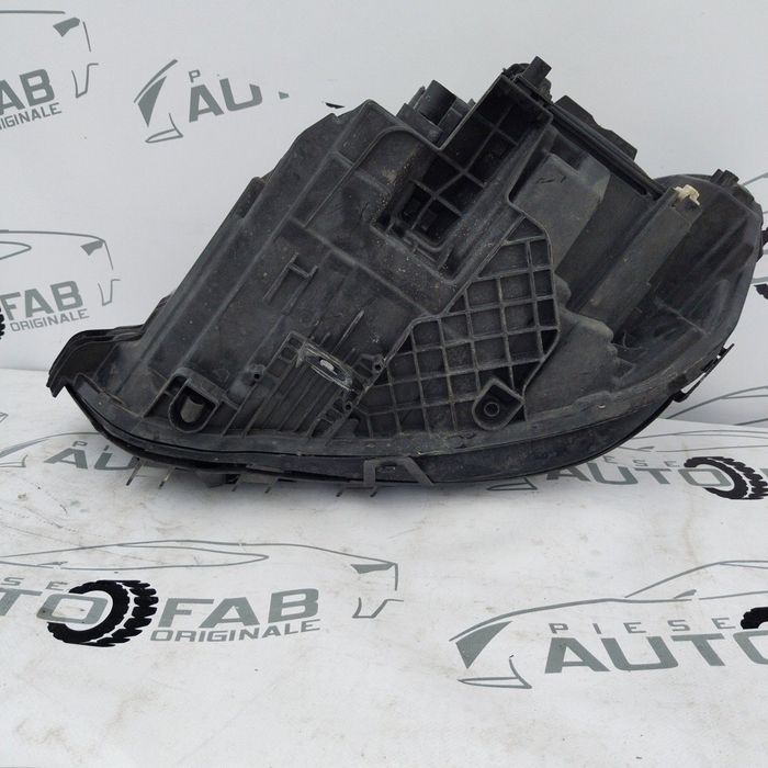 Far dreapta Mercedes CLA W118 A1189062000 halogen an 2019-2020-2021-20