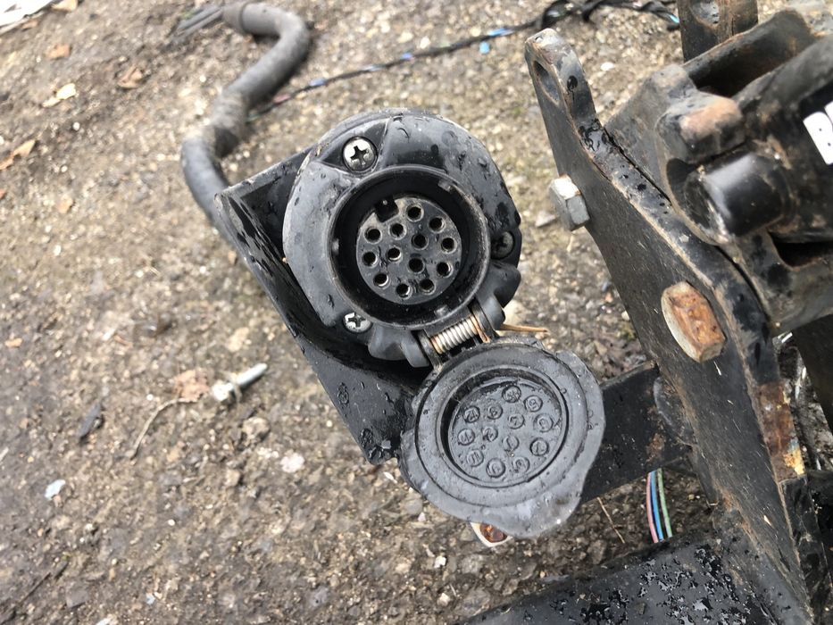 Теглич за рено меган кабрио renault megane cabrio