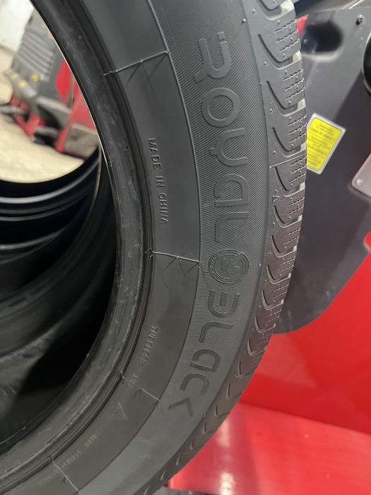 Зимни гуми 235/55 R19 Royal Black