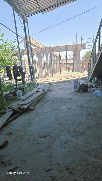 Qurilish xizmatlari tom yopish styachka zina beton gish