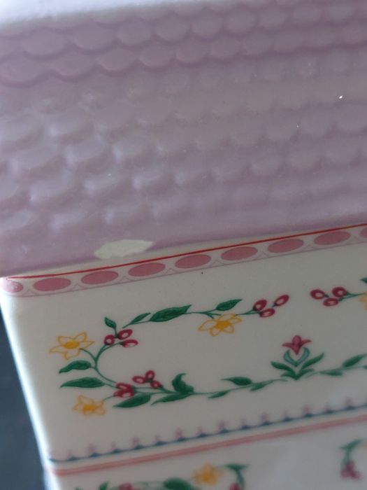 Кутията на Charly wilde за 8.март