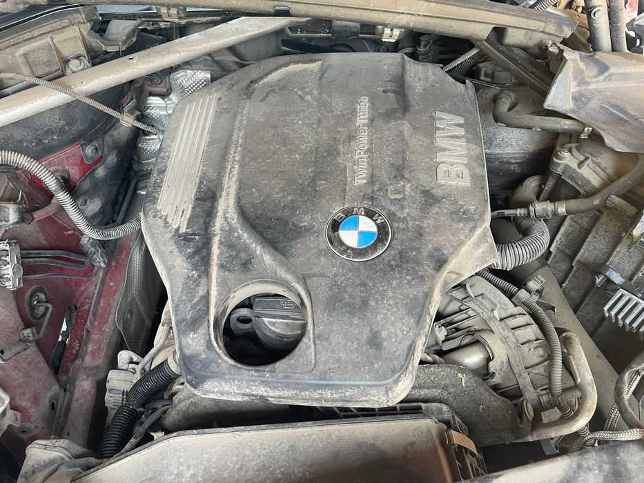 BMW X4 2.0D XDrive на части