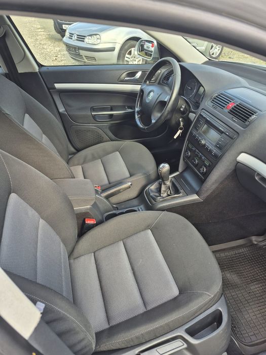SKODA Octavia 2007 — imagine 5