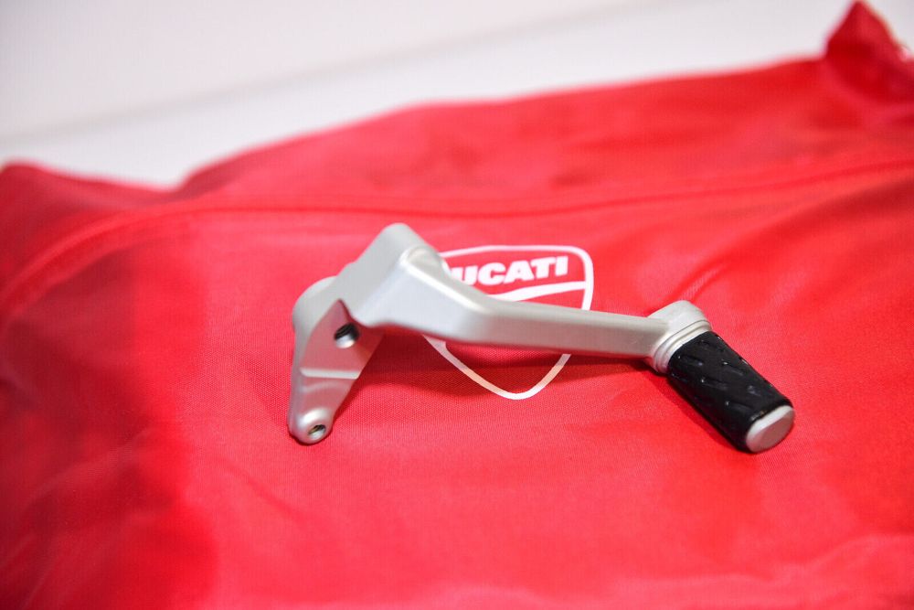 Genuine Ducati Panigale Streetfighter V4 Pedală de schimbare a