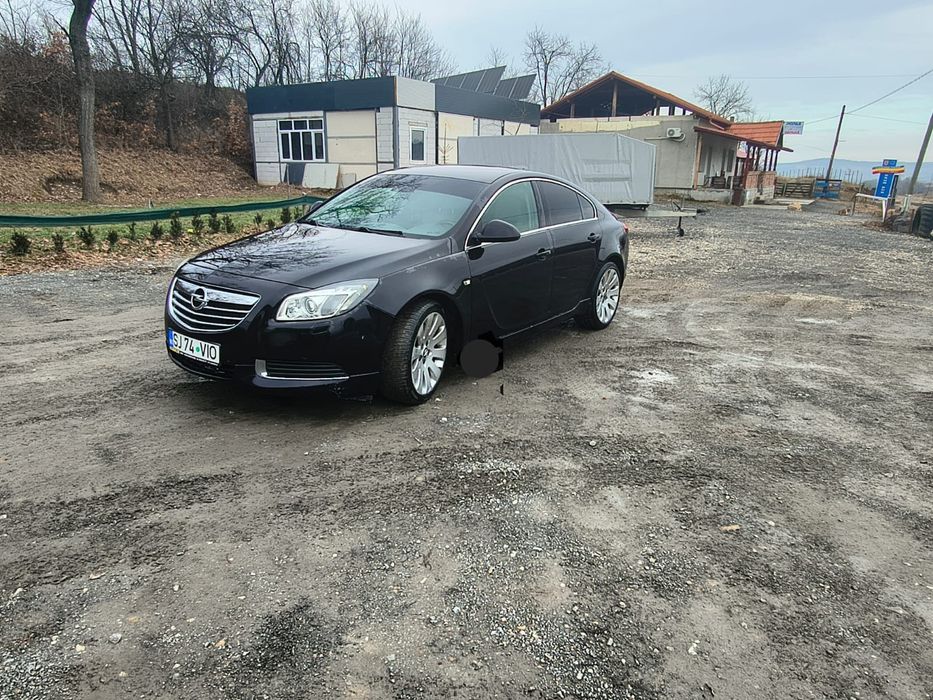 Opel insignia ...2.0 cdti  accept schimb ofer diferentă