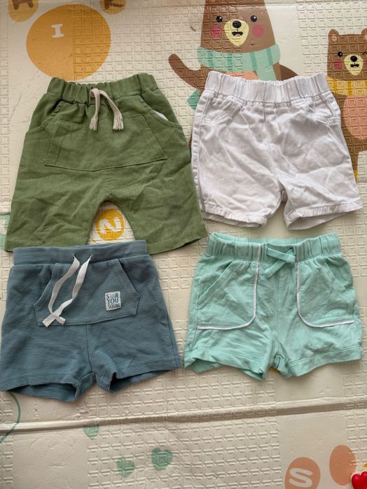 Разпродажба на летни дрехи за момченца