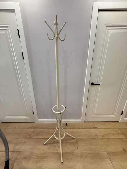 Вешалка напольная