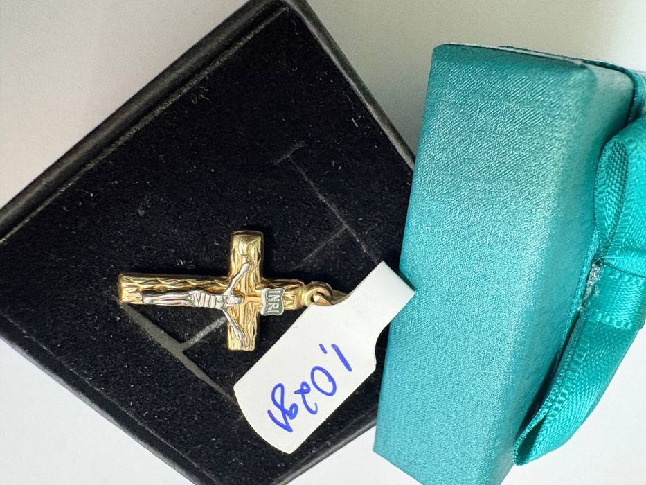 Cruce de aur 14k 1,02gr (cdc)