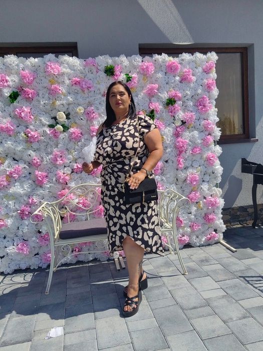 Rochie de zi material foarte bun