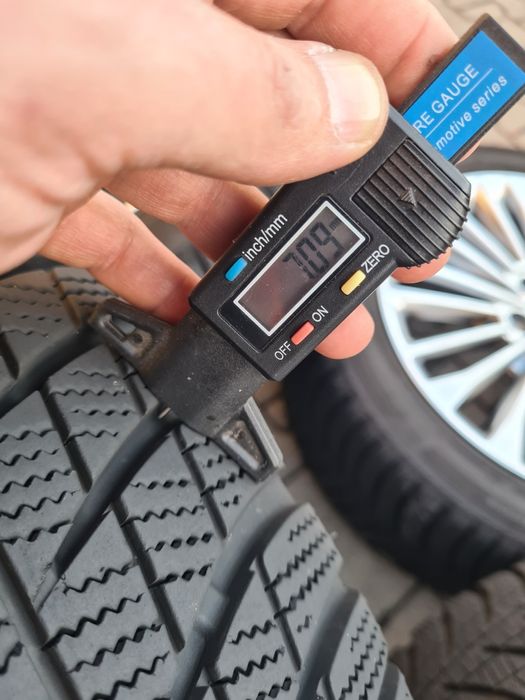 Jante Ford Focus  Mondeo S-max Tourneo Puma Kuga 17" Volvo, Jaguar