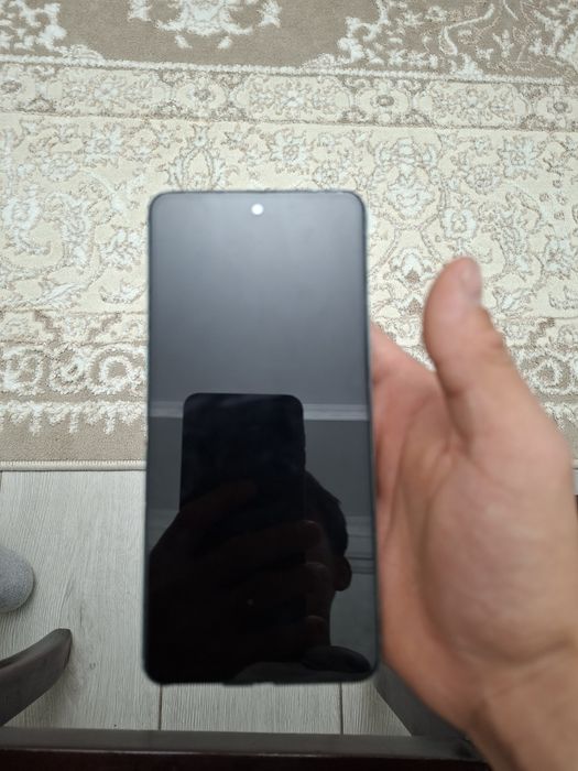 Vivo v27e  продам
