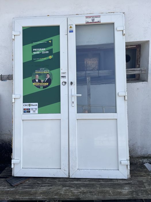 Usa dubla termopan culoare alb