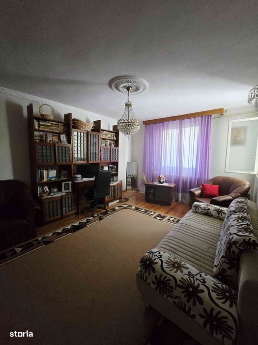 Casă 138mp |  Teren 1000mp | Garaj-Beci-Solar-Proprietate completă
