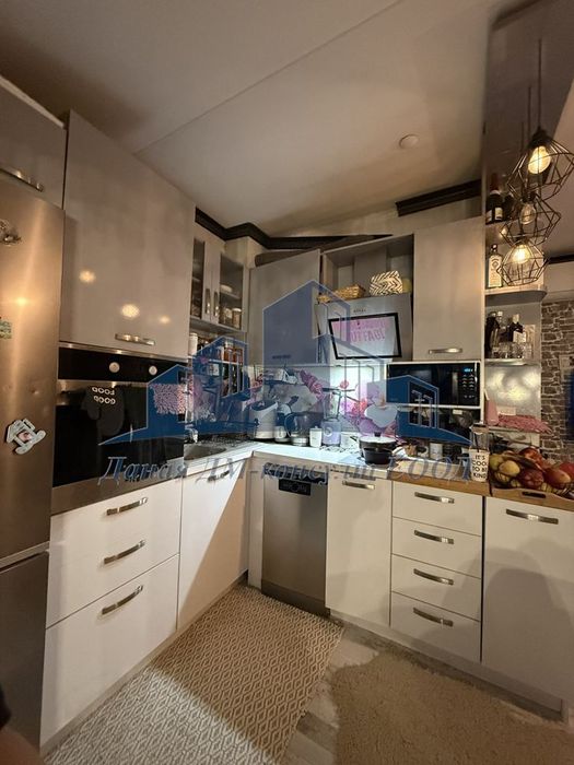 Продава се Тристаен апартамент в Шумен, Болницата - 120 кв.м за 1700 €/кв.м - Снимка #7