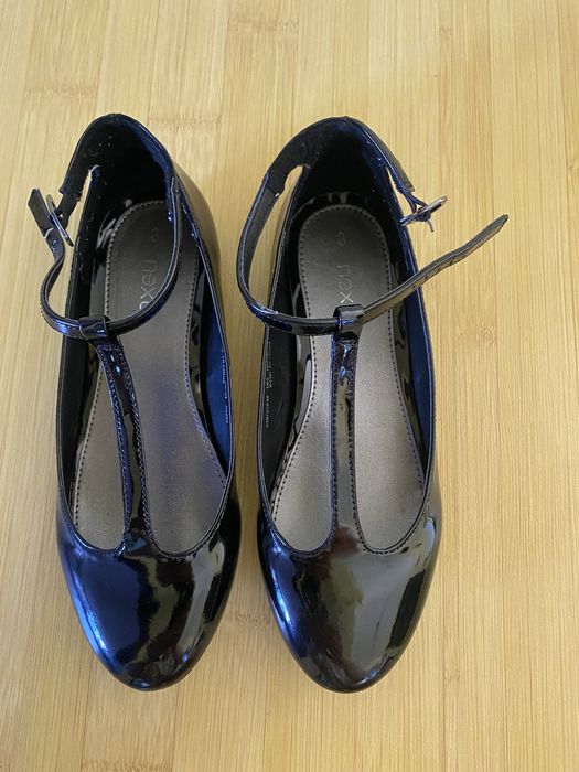 Pantofi Next marimea 36