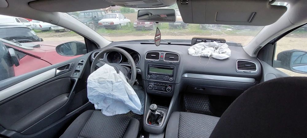 Dezmembrari Volkswagen Golf 6 1.4 BENZINA CGG LA5Q