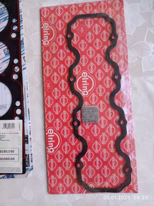 Продам книгу по шаговый ремонт опель кадет,а так же новые запчасти из