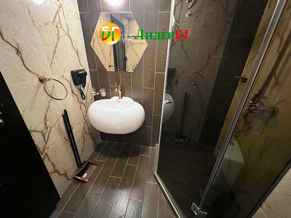 Продава се Тристаен апартамент в Свети Влас - 79 кв.м за 1963 €/кв.м - Снимка #9