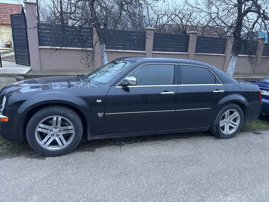 Vand sau schimb Chrysler 300c,an 2008