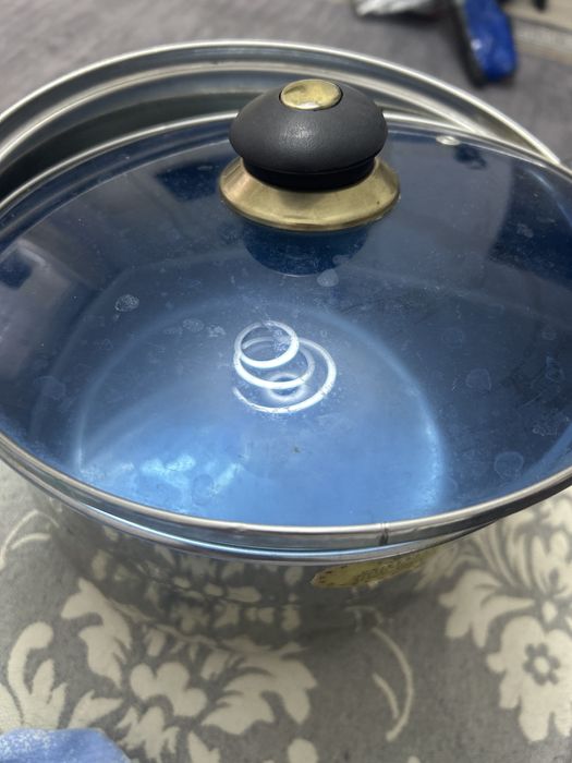 Нержавеющия каструля