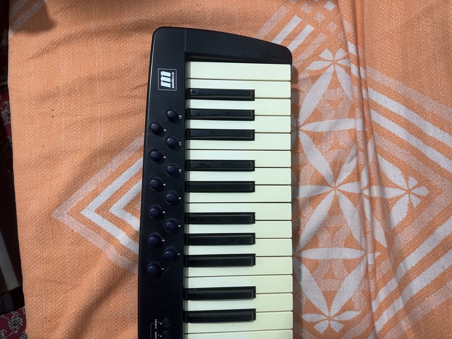 midicontrol pro 49 синтезатор