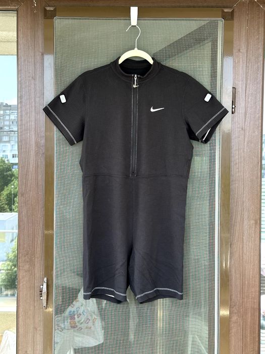 Дамски спортен гащеризон NIKE (Swoosh) - размер XL / ОРИГИНАЛ