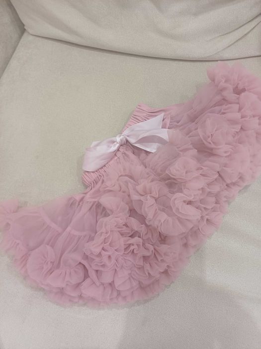 Туту пола за момиче на 4 години