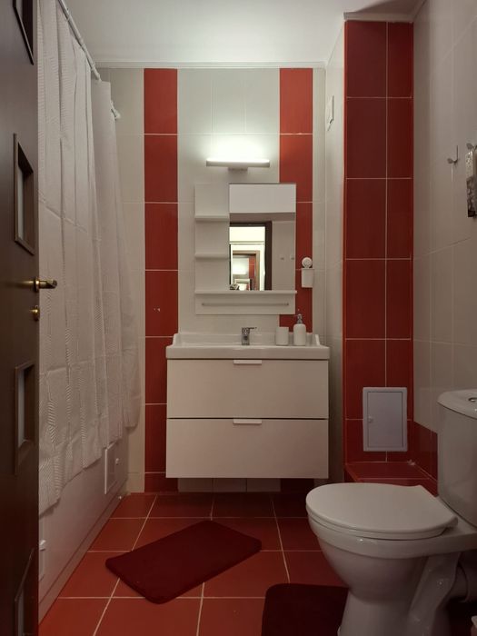 Proprietar inchiriez ap. 3 cam Metrou Nicoale Grigoresscu