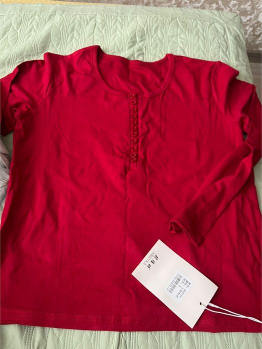 Продам вещи в идеальном состоянии.