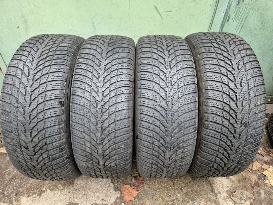 215 60 17 Anvelope de iarnă Nokian Dot 2019