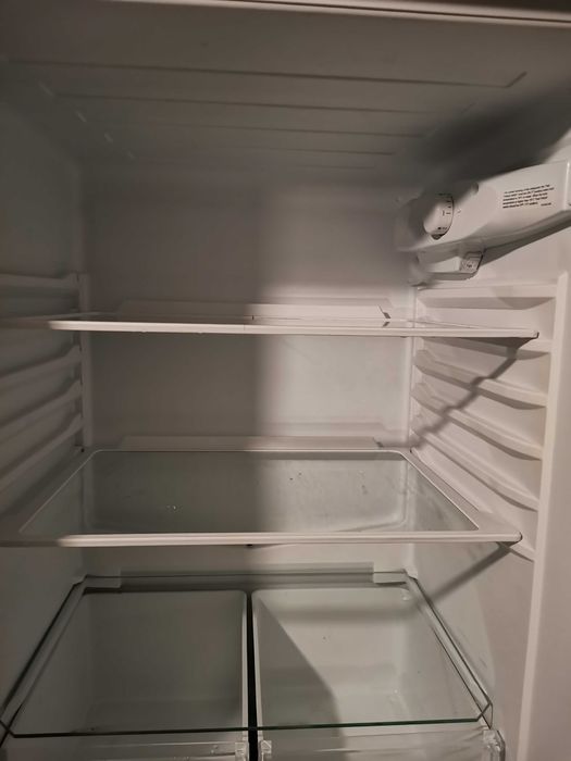 Хладилник фризер Indesit 50/50