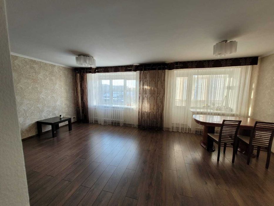 Продам 4 ком квартиру