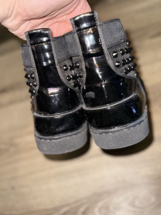 adidasi lou boutin high