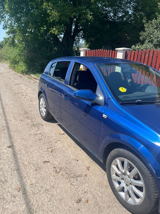 Vând Opel astra h 1.7 diesel