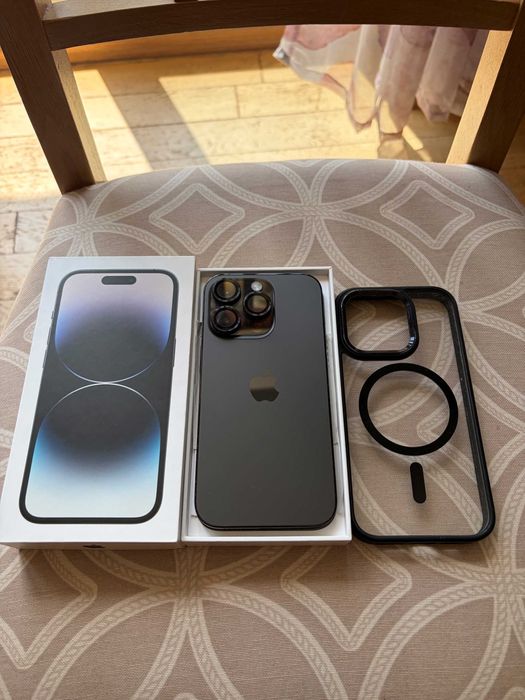 Продавам iPhone 14 Pro, Space Black