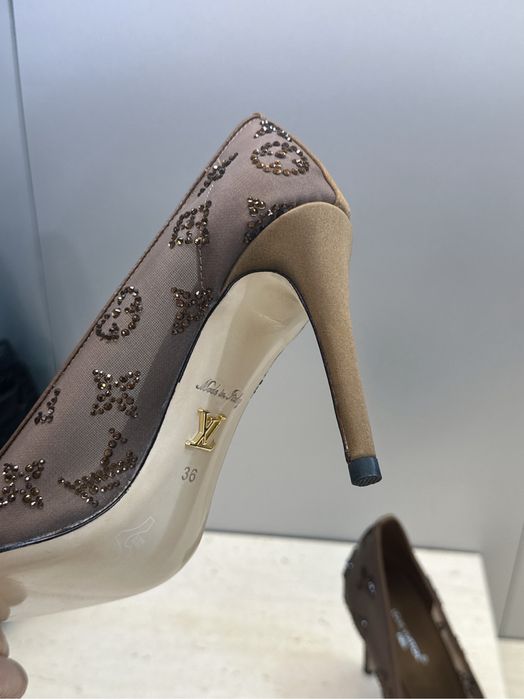 Токчета Louis vuitton 2026