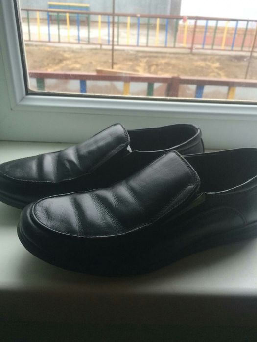 Продается детские туфли