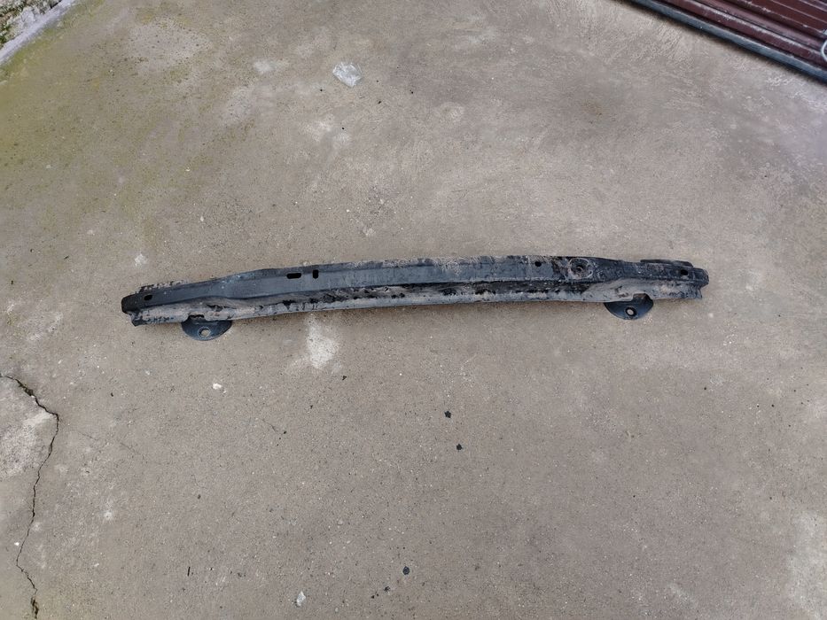 Греда на BMW x3 e83