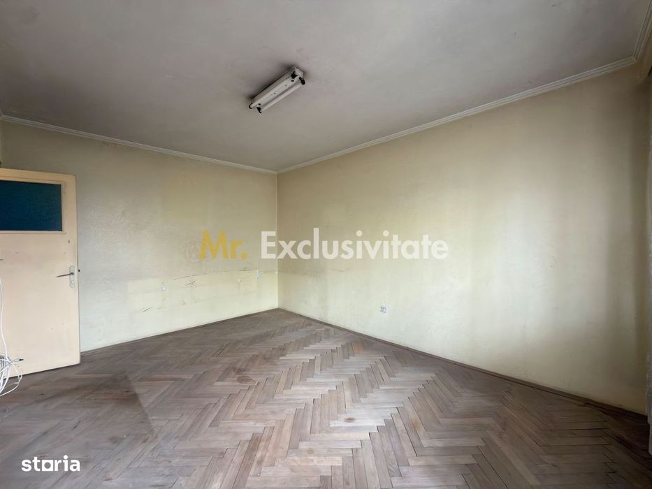 Apartament 3 camere | Calea București- decomandat-Pitesti