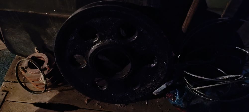 Запчасти крановые. Всех видов.