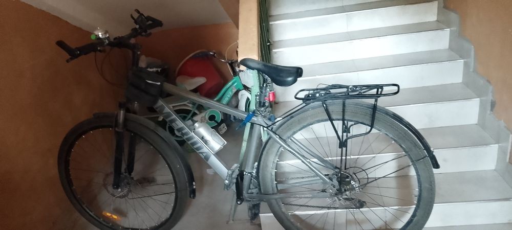 Velosiped sotiladi