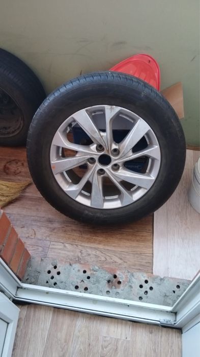 Продам диск и летнюю шину