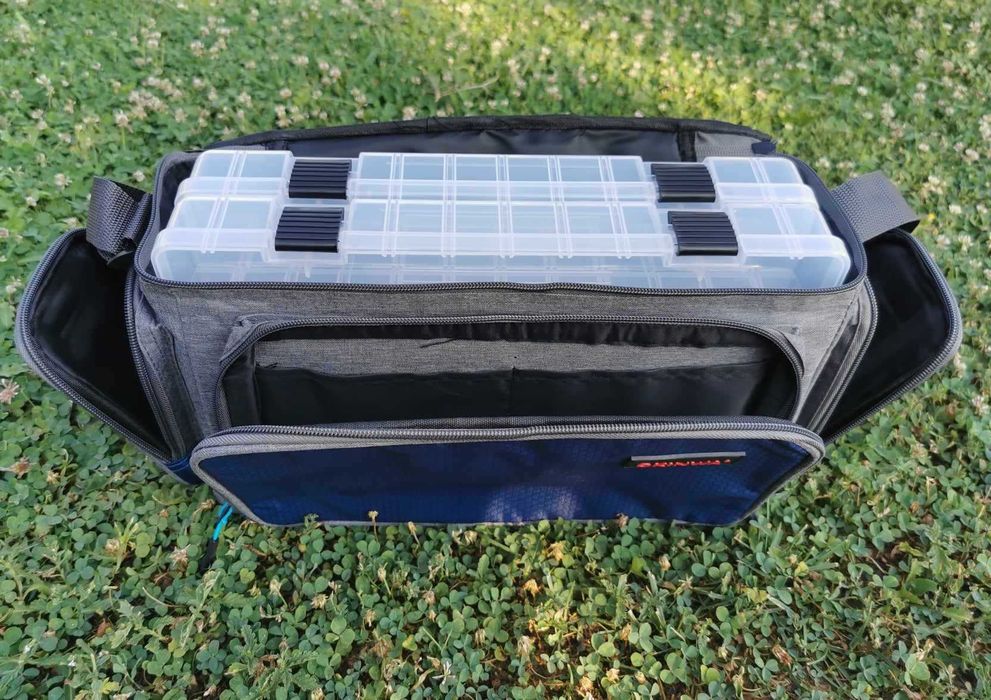 Луксозна спининг чанта с включени 2 голями кутии Okinwa 05824