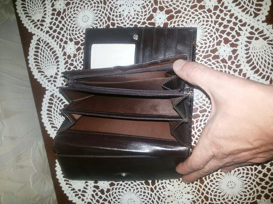 Продается женские кошельки