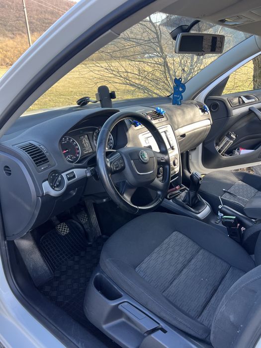 Skoda octavia 2 facelift