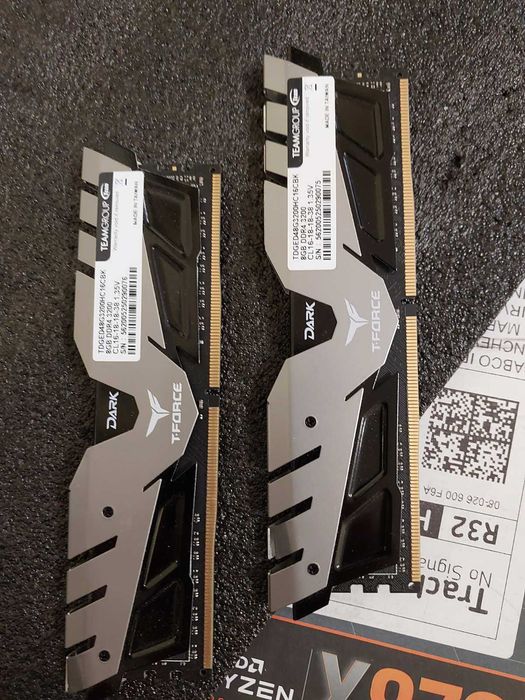 16GB 3200Mhz CL16 - DDR4 рам памет
