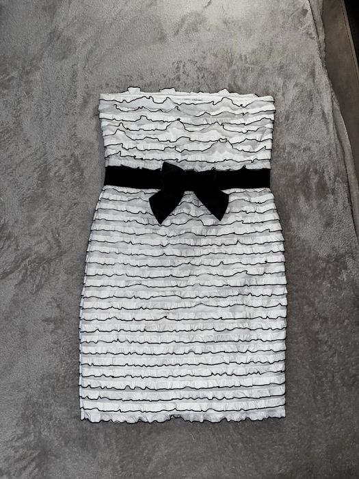 Дамски рокли и потници